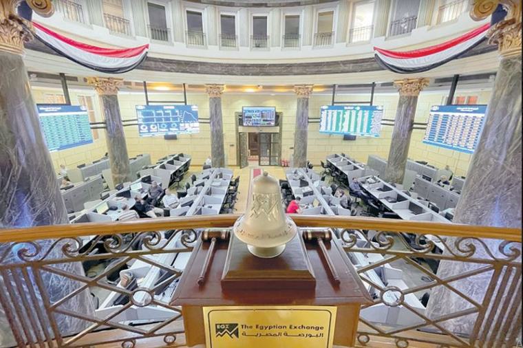 تجدد الصراع بين إيران وأمريكا يهبط بمؤشرات البورصات العربية
