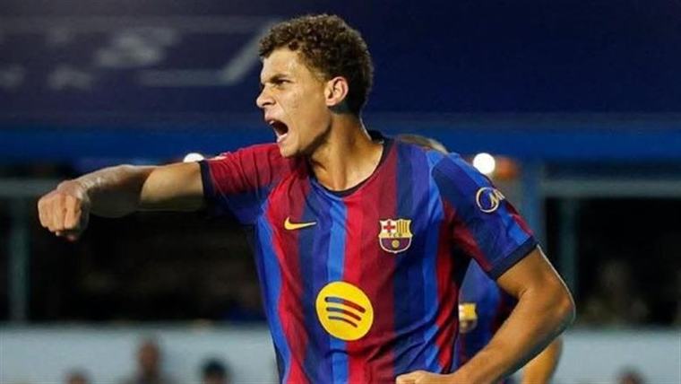 القناة الناقلة لمباراة برشلونة ضد فالنسيا اليوم.. الموعد والمعلق