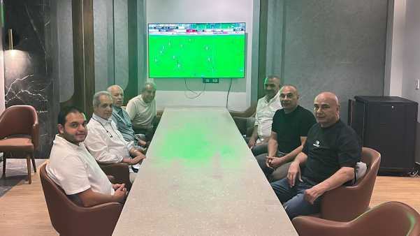 أبو ريدة يحتفل بتجديد عقد التوأم بحضور مجلس اتحاد الكرة